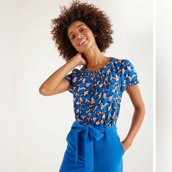 BODEN Carey Top Bold Blue Blouse Floral Clematis Shirt Black Pleated Neckline - Picture 11 of 16